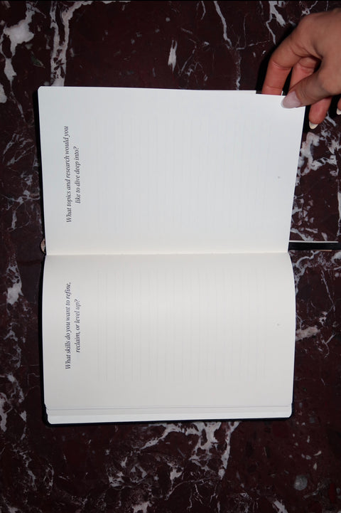 (Pre-orders) The Daily Muse